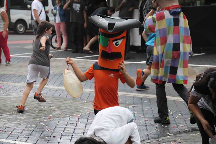 Suziria lehertuta, lau festa 13 1564684252631